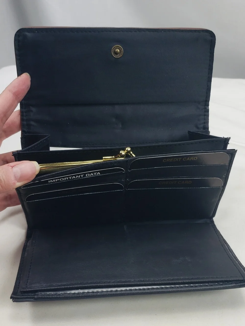 Stone Ridge Black Brown Wallet Multiple Compartments, Card Slots and Coin Case